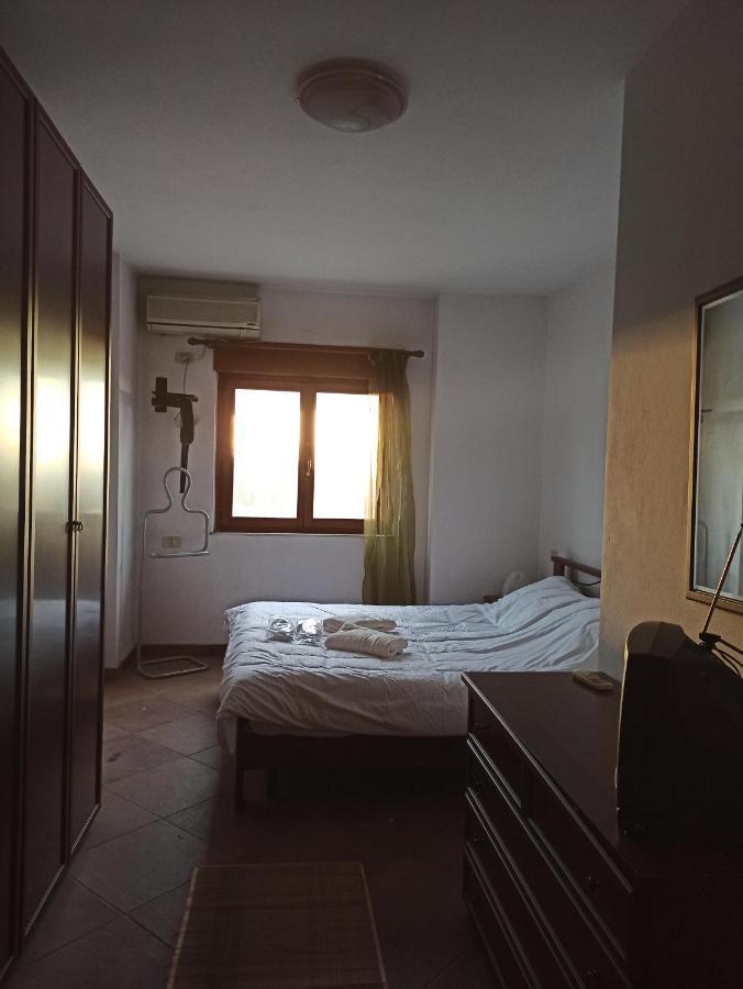 Heart Of Tirana Hotel Bagian luar foto