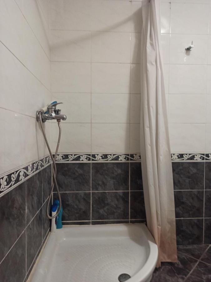 Heart Of Tirana Hotel Bagian luar foto