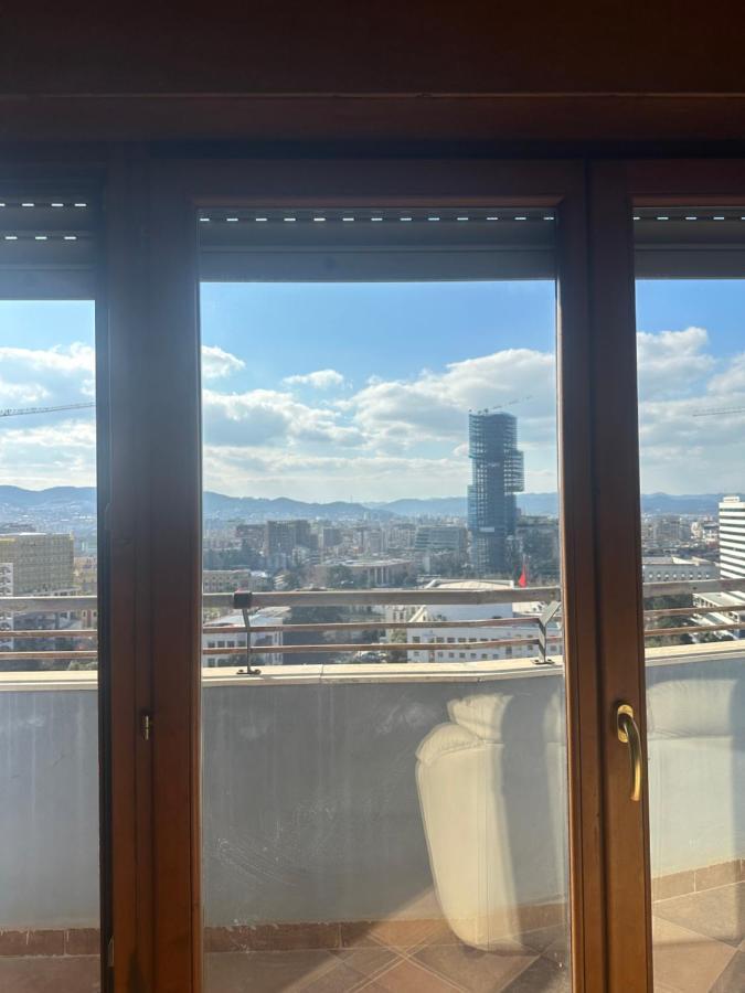 Heart Of Tirana Hotel Bagian luar foto