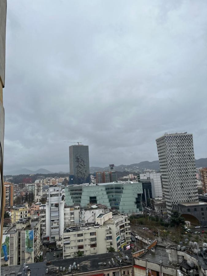 Heart Of Tirana Hotel Bagian luar foto
